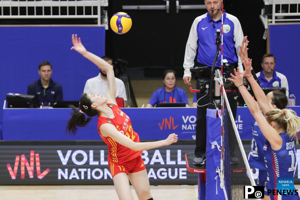 China brave in 3rd defeat at Women