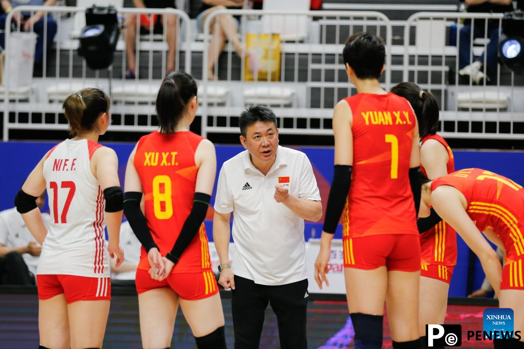 China brave in 3rd defeat at Women