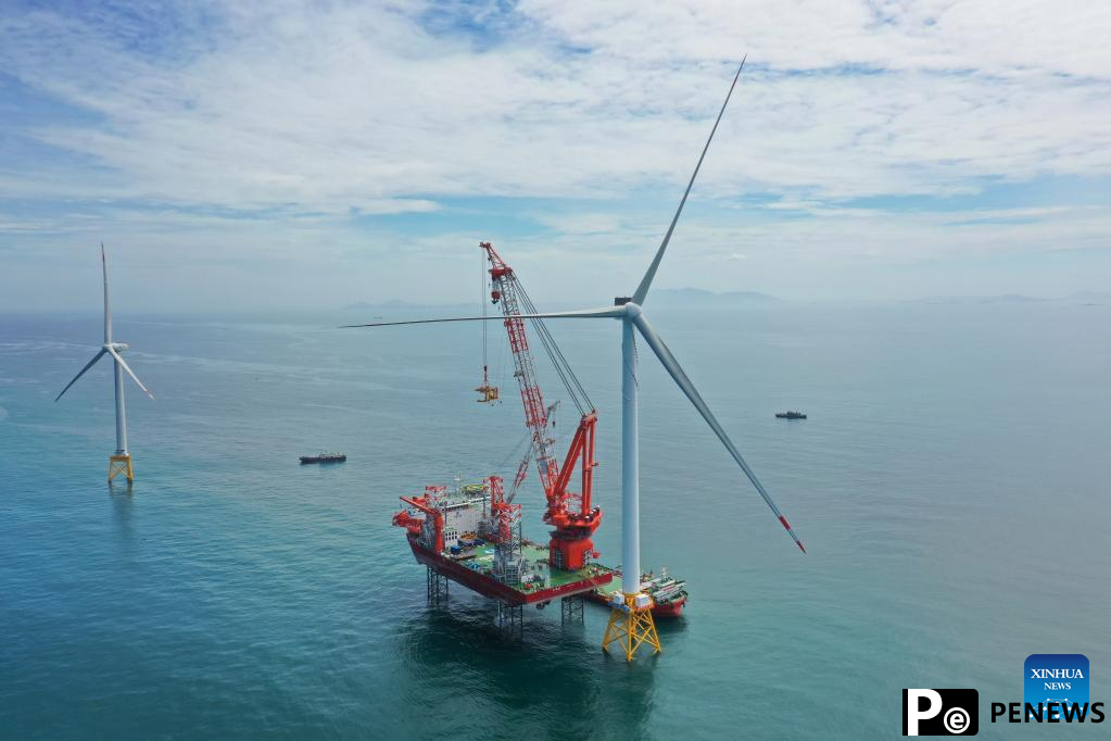 Construction of giant offshore wind turbine completed in Fuzhou