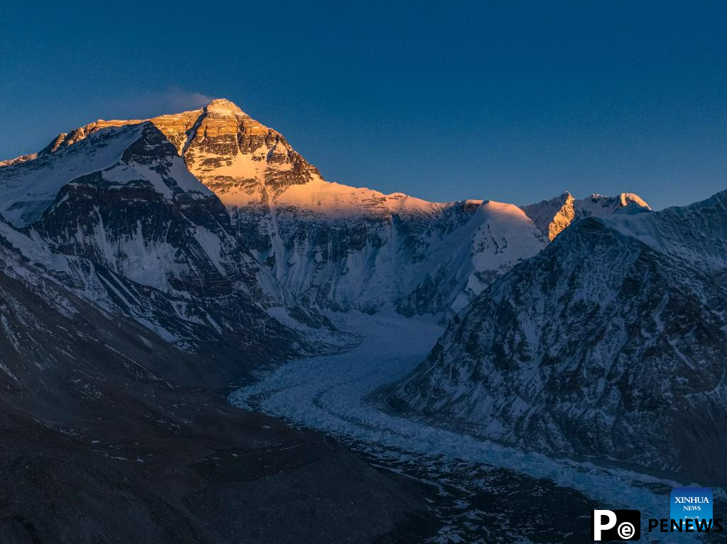 Scenery of Mount Qomolangma in SW China