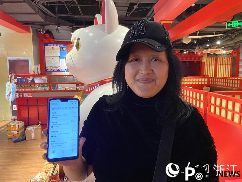 Gig economy helps workers earn extra income in Hangzhou, E China