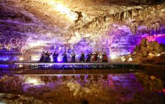 Tourists, music lovers find treasures in Asia's longest cave
