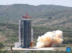 China launches record-setting 41 satellites on single rocket