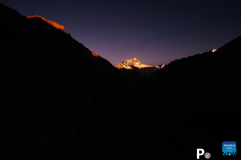 View of Mount Qomolangma in SW China