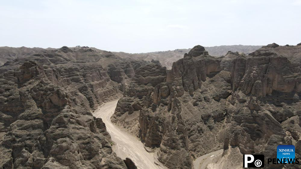 In pics: Yellow River Stone Forest Scenic Spot in NW China