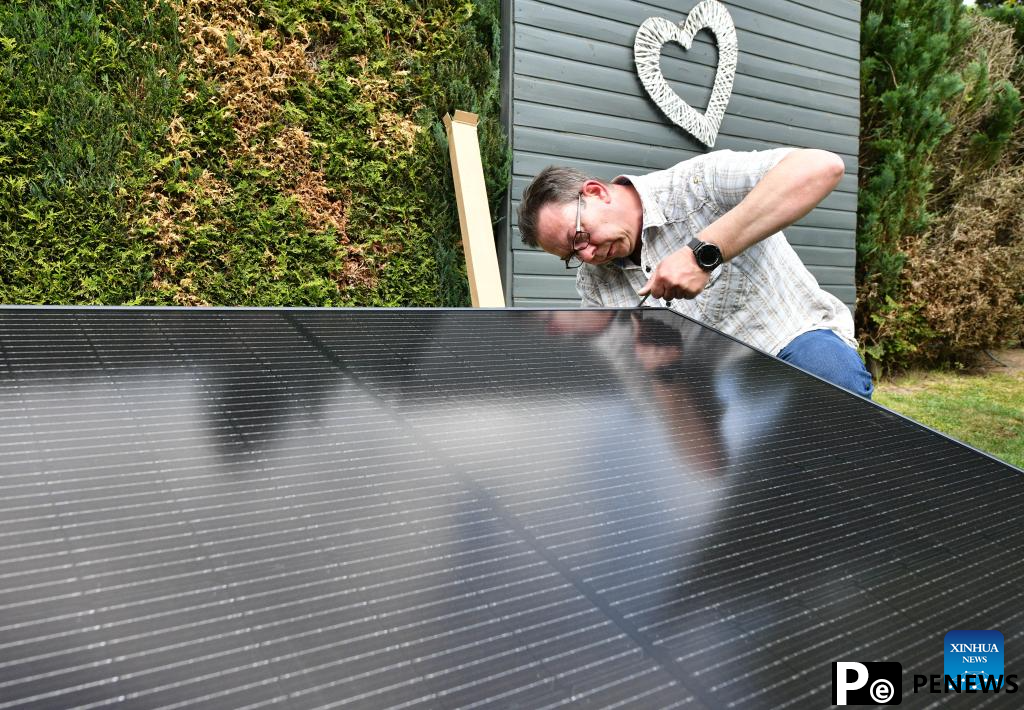 Solar-powered equipment made by Chinese companies to enter German households