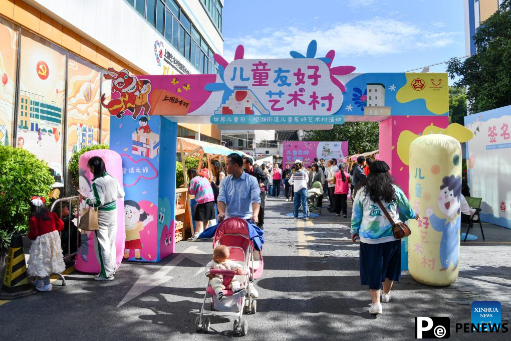 Shenzhen strives to build child-friendly city with characteristics