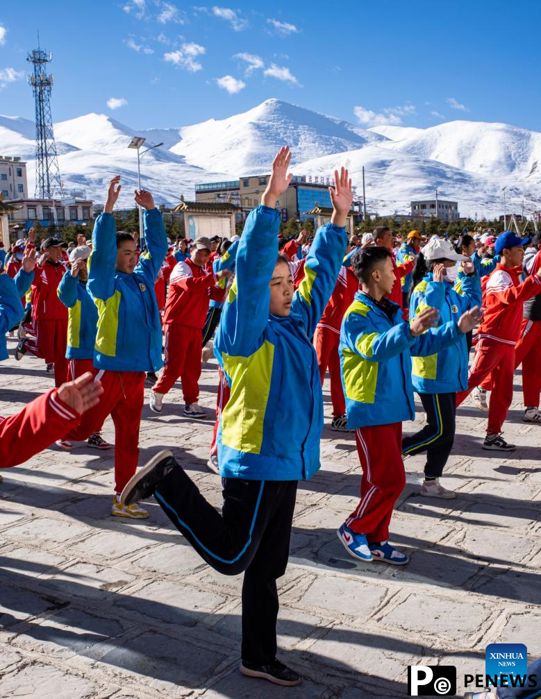 School life in Damxung County, China