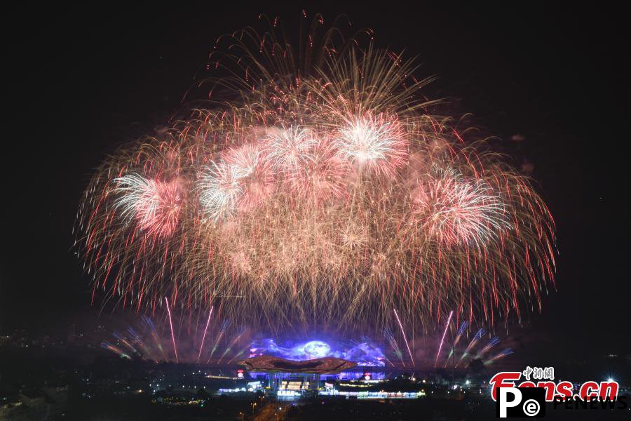 Fireworks light up night sky in C China