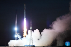 China launches liquid oxygen-methane Zhuque-2 carrier rocket for three satellites