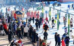 NW China's Xinjiang enters snow season