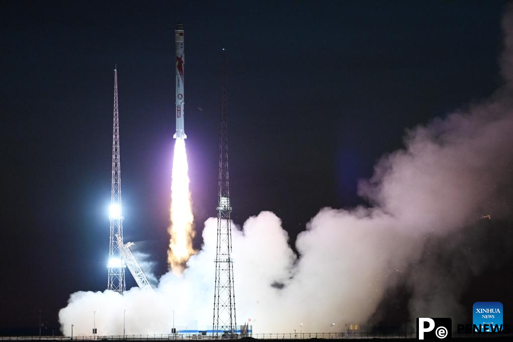 China launches Zhuque-2 carrier rocket for three satellites