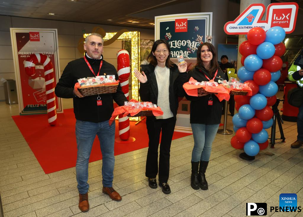 Luxembourg welcomes 1st direct flight from China