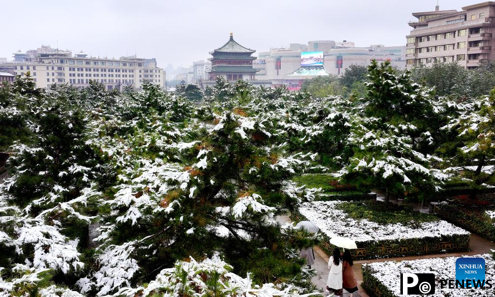 City view of snow-covered Xi