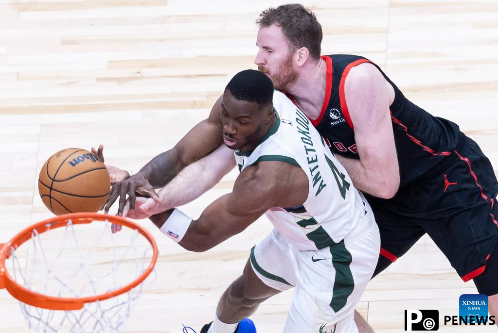 2023-2024 NBA regular season match: Milwaukee Bucks vs. Toronto Raptors