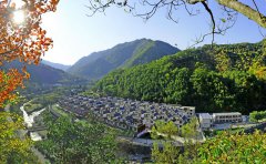 Village in NW China's Shaanxi transforms into thriving tourist resort by harnessing natural resources