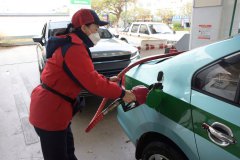 China to lower gasoline, diesel retail prices