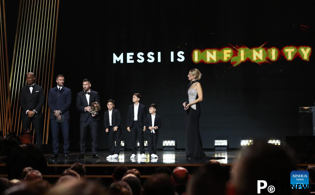 Messi receives 8th Ballon d