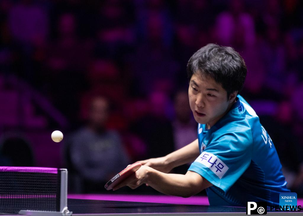 Szocs upsets Chen Meng, Lee Sang Su stuns Fan Zhendong at WTT Champions Frankfurt