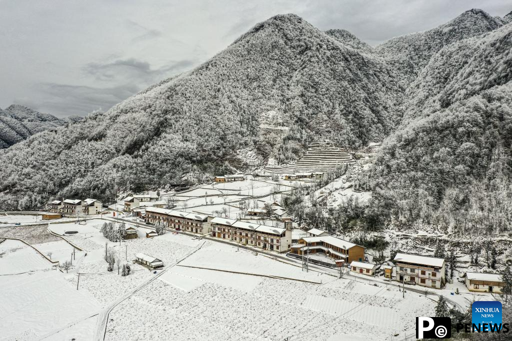 Snow scenery at section of Wushan Mountain in China