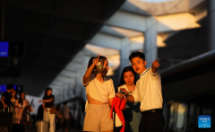 China-Laos Railway witnesses Spring Festival travel rush