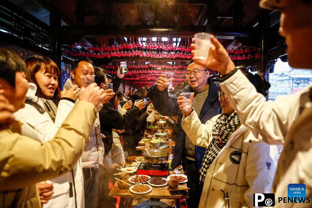 Ethnic tourism invigorates S China