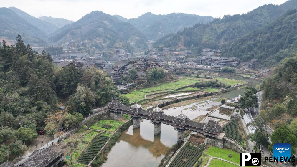 Ethnic tourism invigorates S China