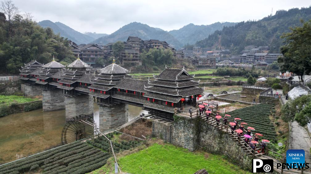 Ethnic tourism invigorates S China