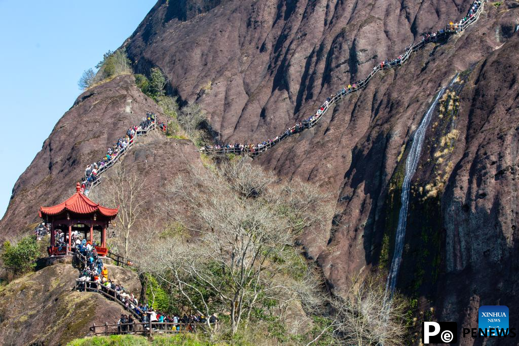 People celebrate Spring Festival across China