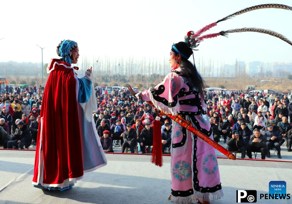 People celebrate Spring Festival across China