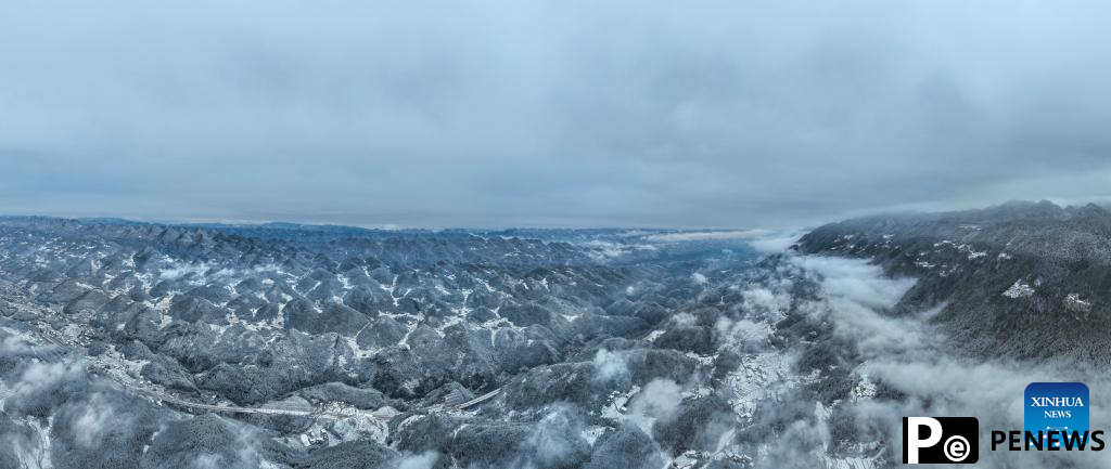 Snow scenery of Wuxi County, SW China