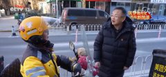 Political adviser draws attention to grassroots workers