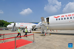 China's ARJ21, C919 make debut in Malaysia