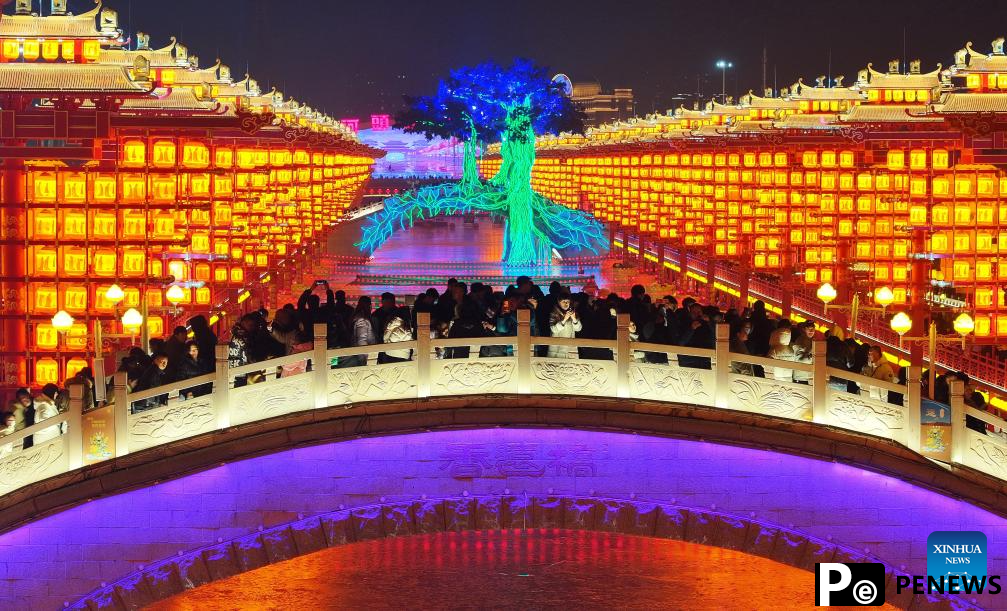 Lighting and appreciating lanterns a time-honored tradition in China during Spring Festival