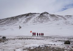 Tibetan herders -- guardians of source of China's mother river