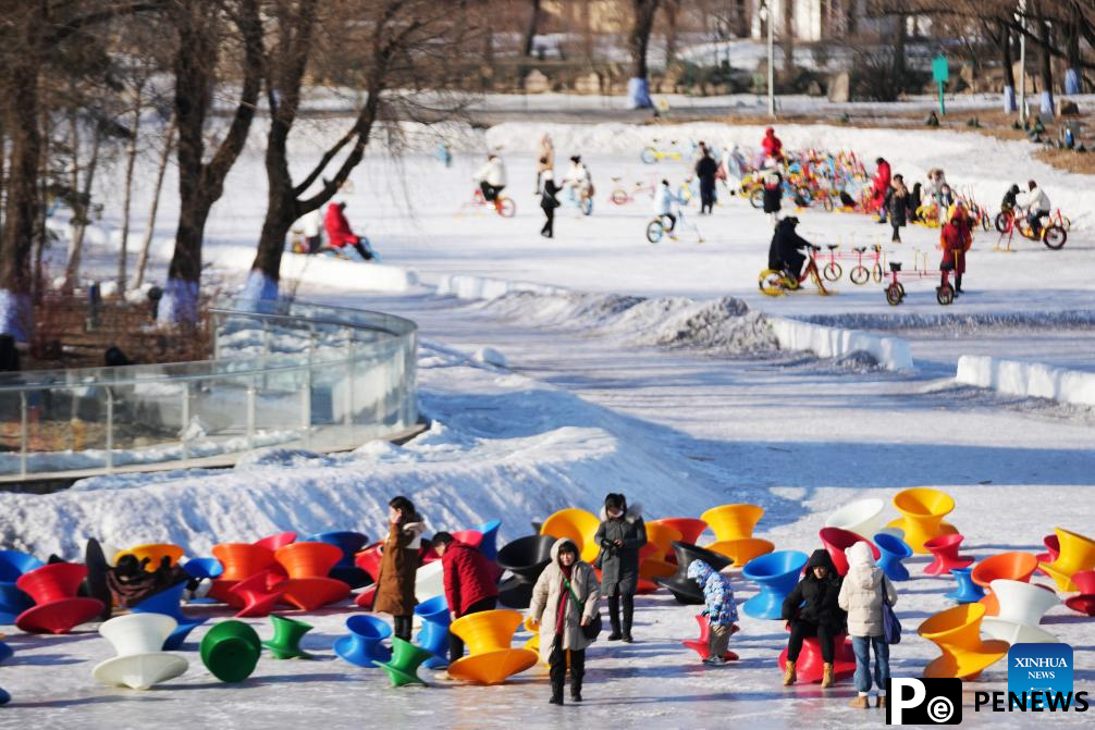 Snow Sculpture Art Expo park closed with rising of temperature