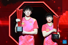 China's Wang/Sun achieve three-peat in mixed doubles at WTT Singapore Smash