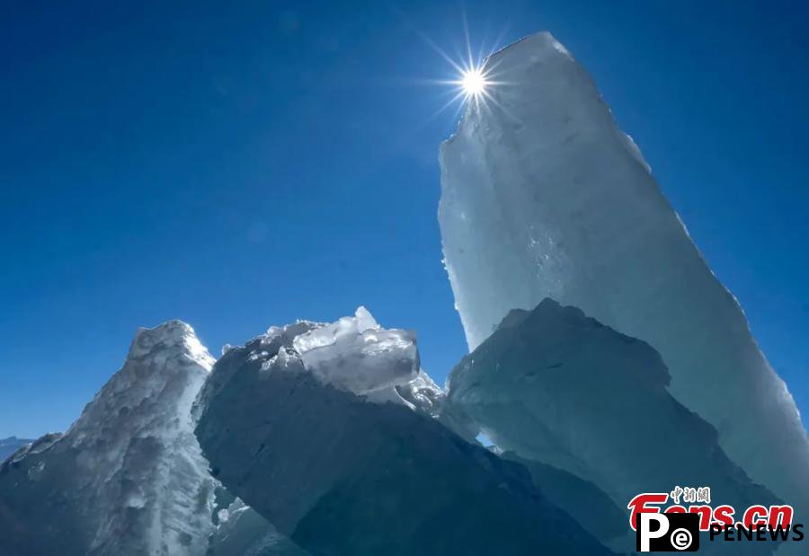 Incredible ice formations on Sayram Lake in Xinjiang