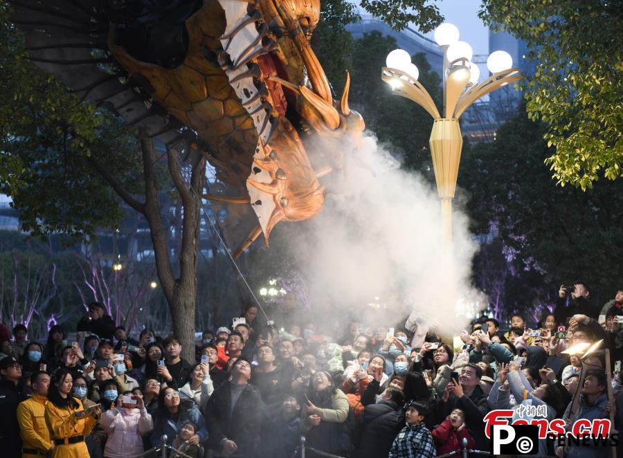Giant dragon horse installation wows visitors in Zhejiang