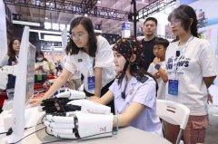 China accelerates efforts to develop brain-computer interface technology