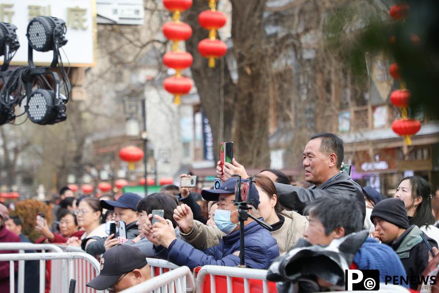 China sees 16.7 pct more domestic trips in Q1