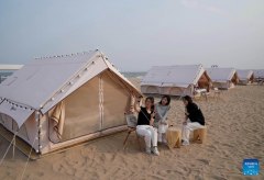 Newly opened camping attracts tourists in Qinhuangdao, N China