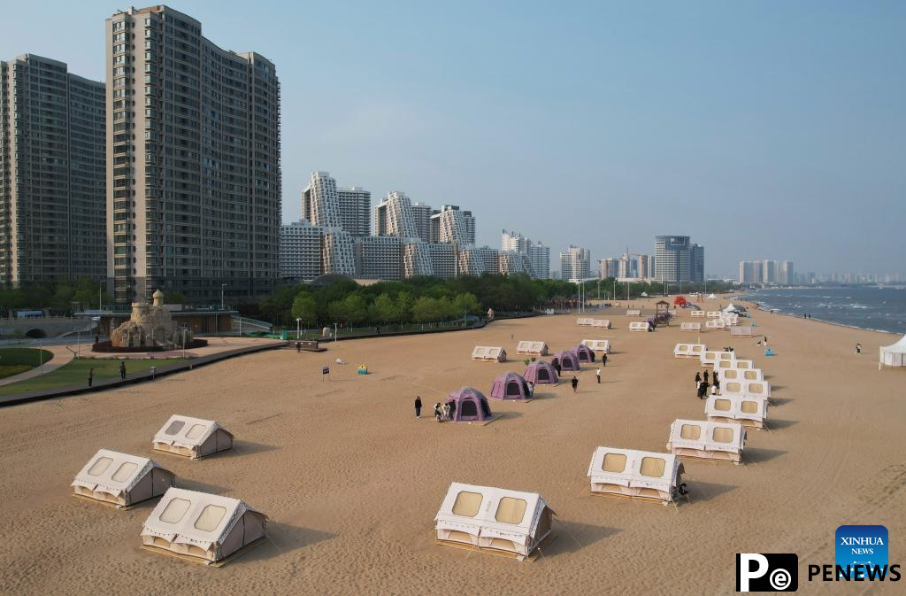 Newly opened camping attracts tourists in Qinhuangdao, N China