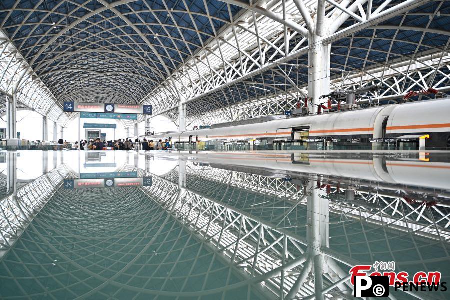 Intercity rails in Guangdong begin trial operations