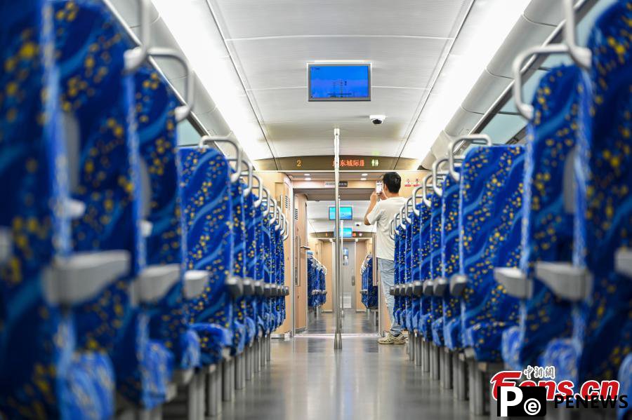 Intercity rails in Guangdong begin trial operations