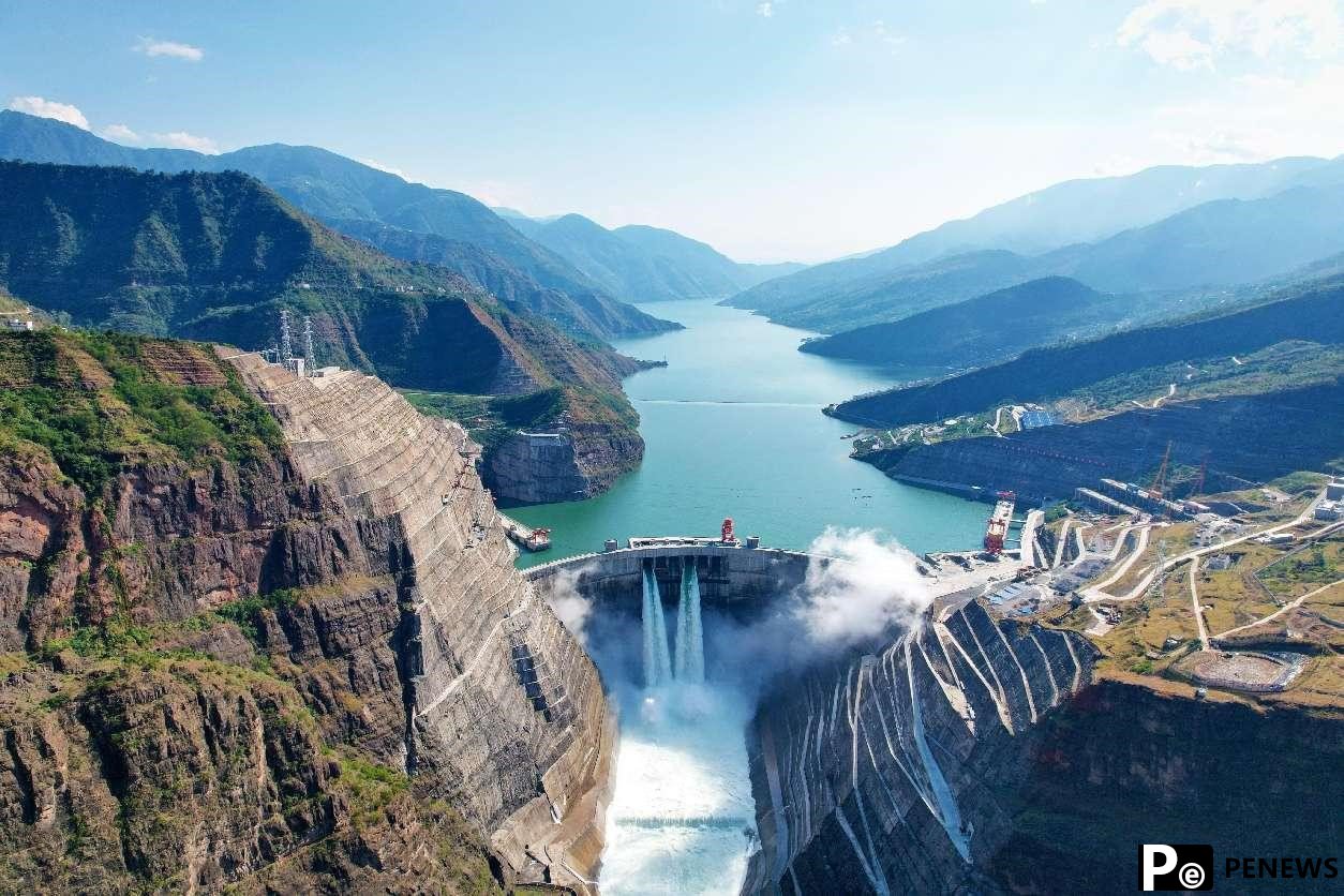 China builds world