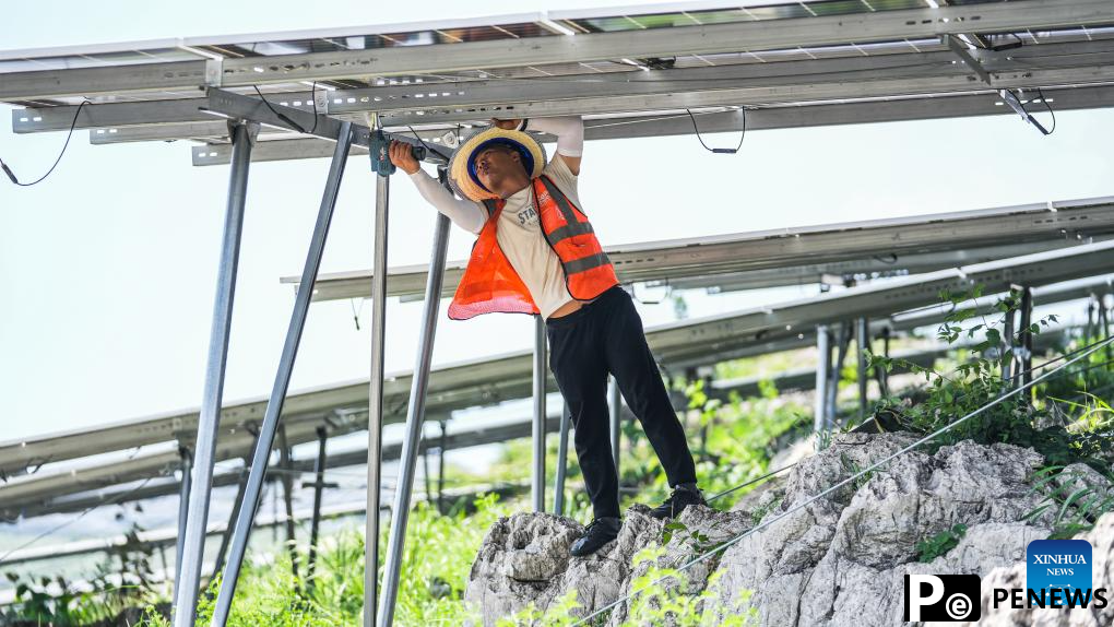 1st phase of Panjiang million-kilowatt photovoltaic base project starts uploading power to grid