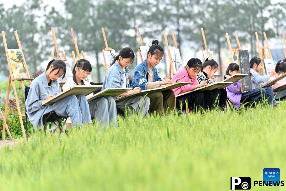 Amazing spring scenery across China