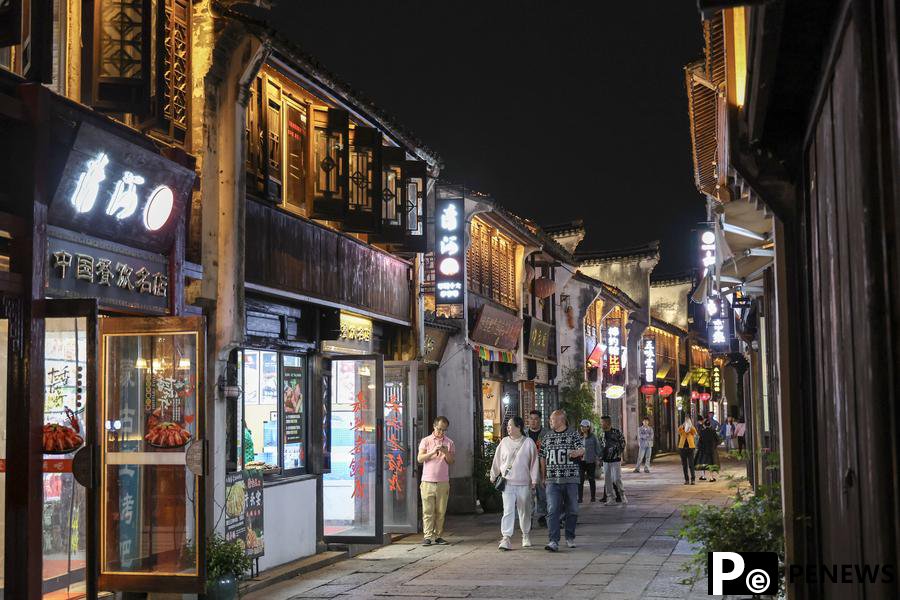 Ancient water town puts on new look to welcome tourists in E China