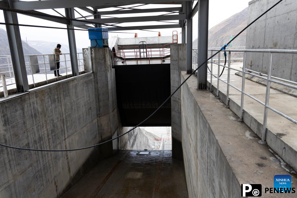 Pic story: researchers strive to reduce risk of debris flow outbreak in China